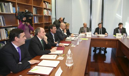 LA DIPUTACIÓN RECIBIRÁ 3,2 MILLONES DE LA JUNTA DE CASTILLA Y LEÓN DE LOS CUALES 1,4 MILONES IRÁN DESTINADOS A  LOS AYUNTAMIENTOS DE LA PROVINCIA DE MENOS DE 20.000 HABITANTES